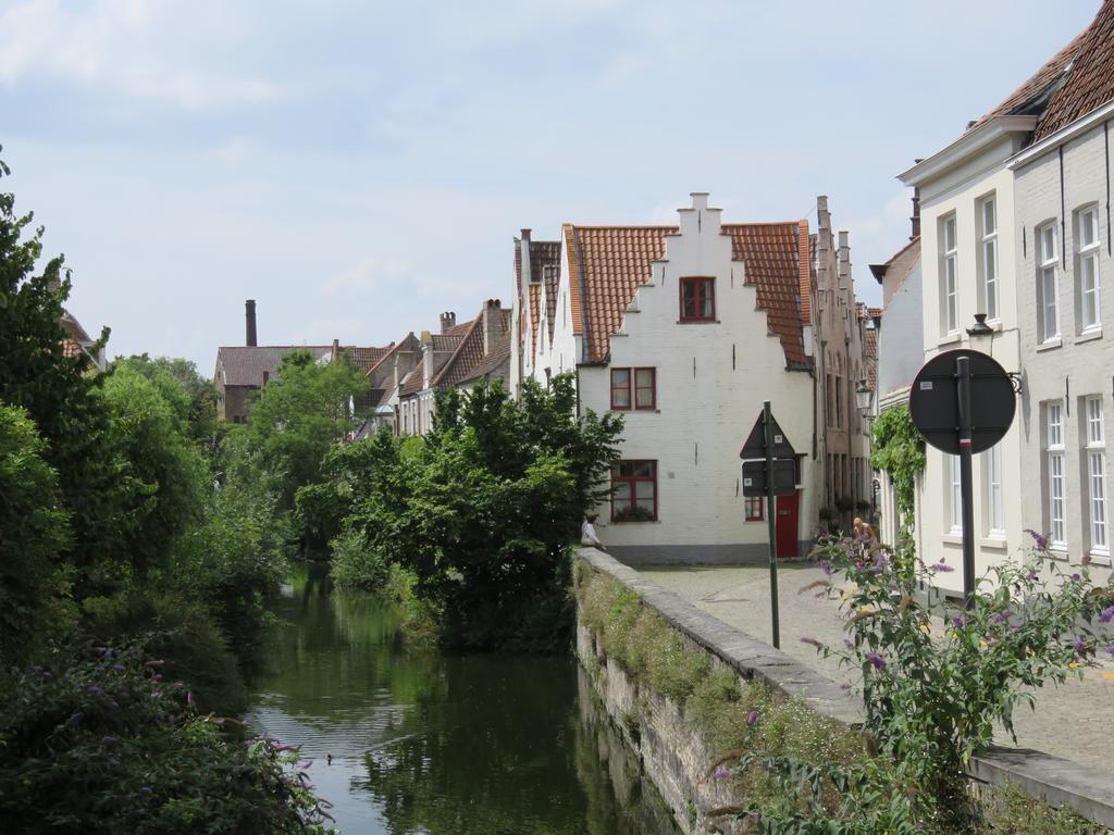 B&B De Goede 13 Brugge Kültér fotó